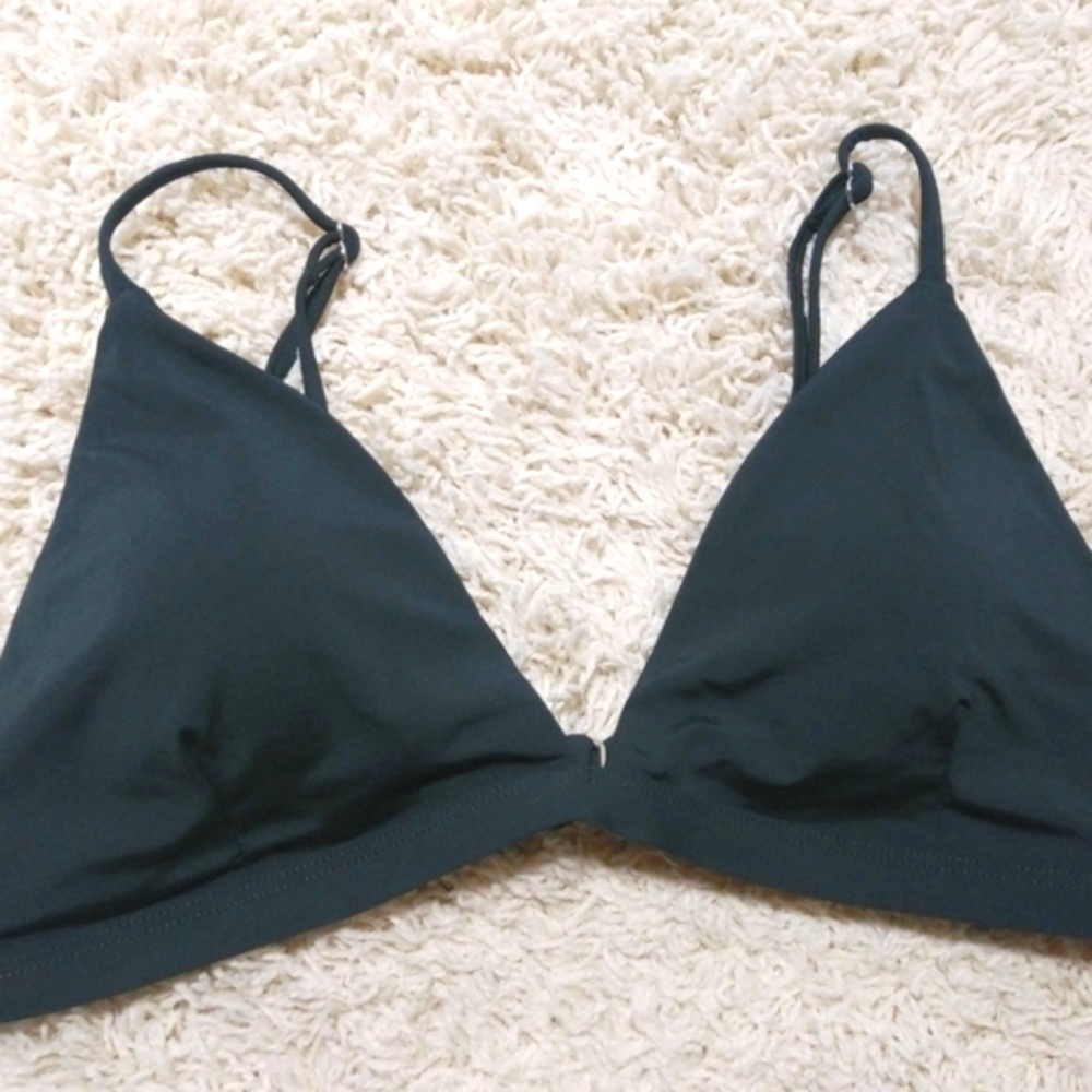 NWT Tillys Bikini Triangle tip size XL
